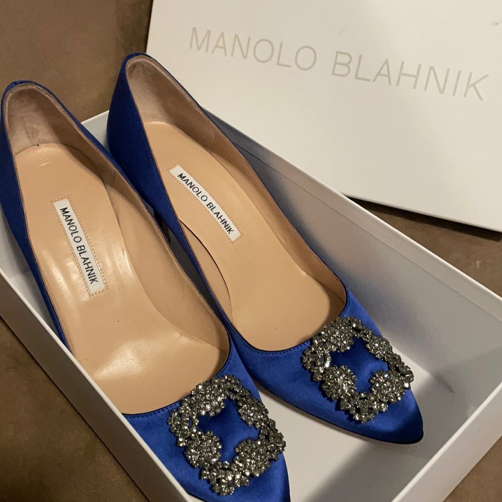 Manolo Blahnik Satin Blue 70mm